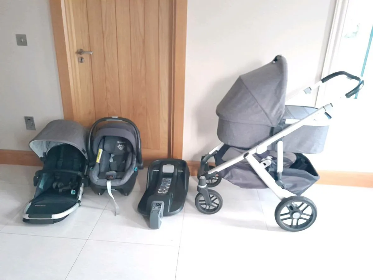 Uppababy Vista V2 - Image 1
