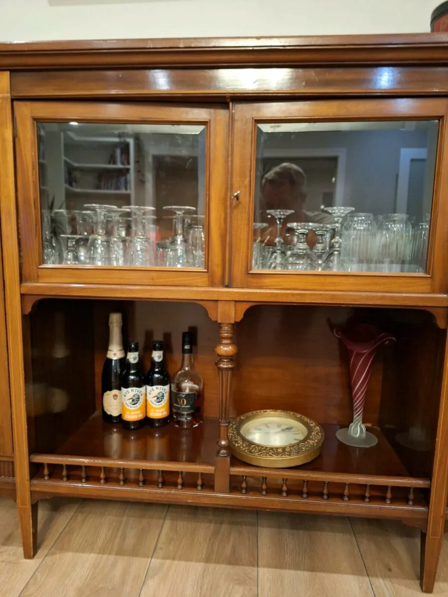 Cabinet - Image 4