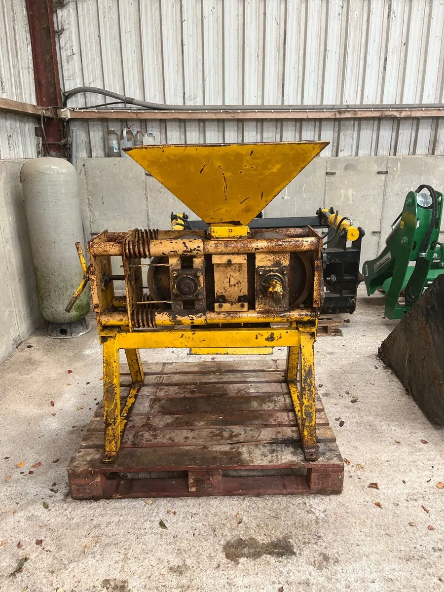 Grain Roller - Image 1