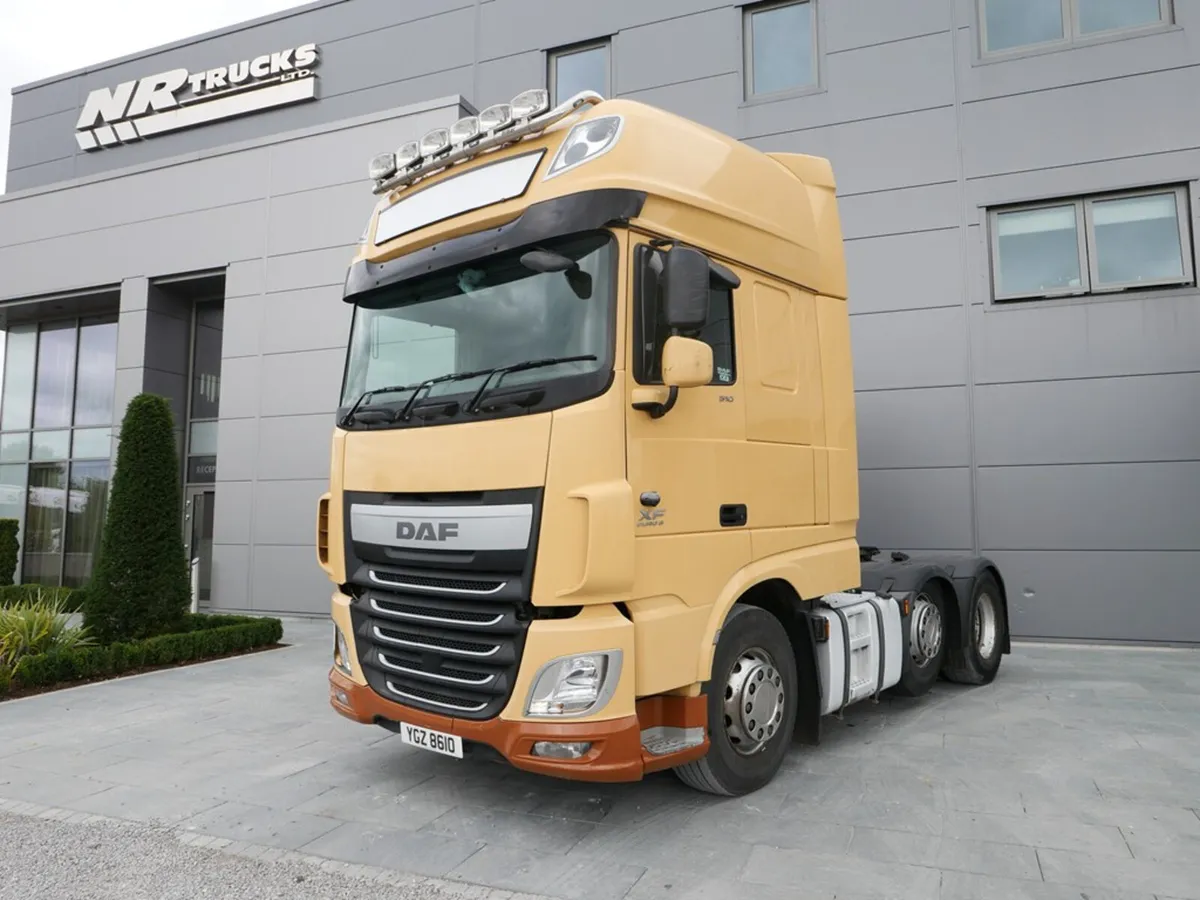DAF XF510   6x2 Midlift Auto gearbox - Image 3