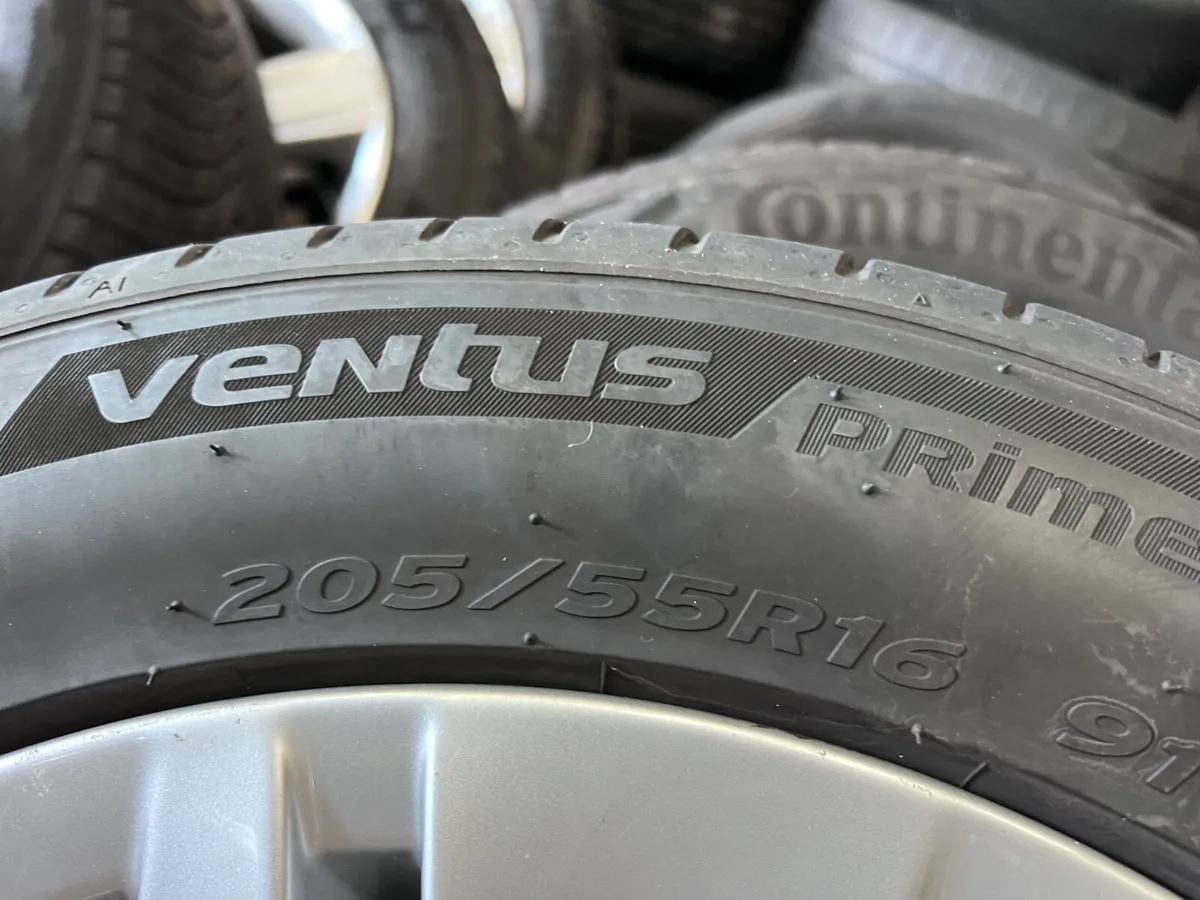 R16 Volkswagen  Original genuine  factory sport al - Image 3