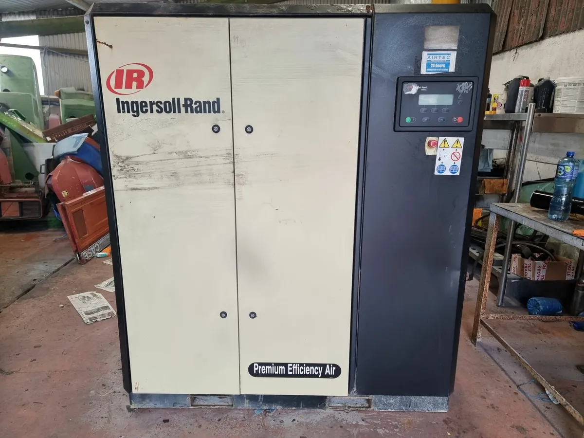 Ingersoll Rand Air Compressor - Image 1