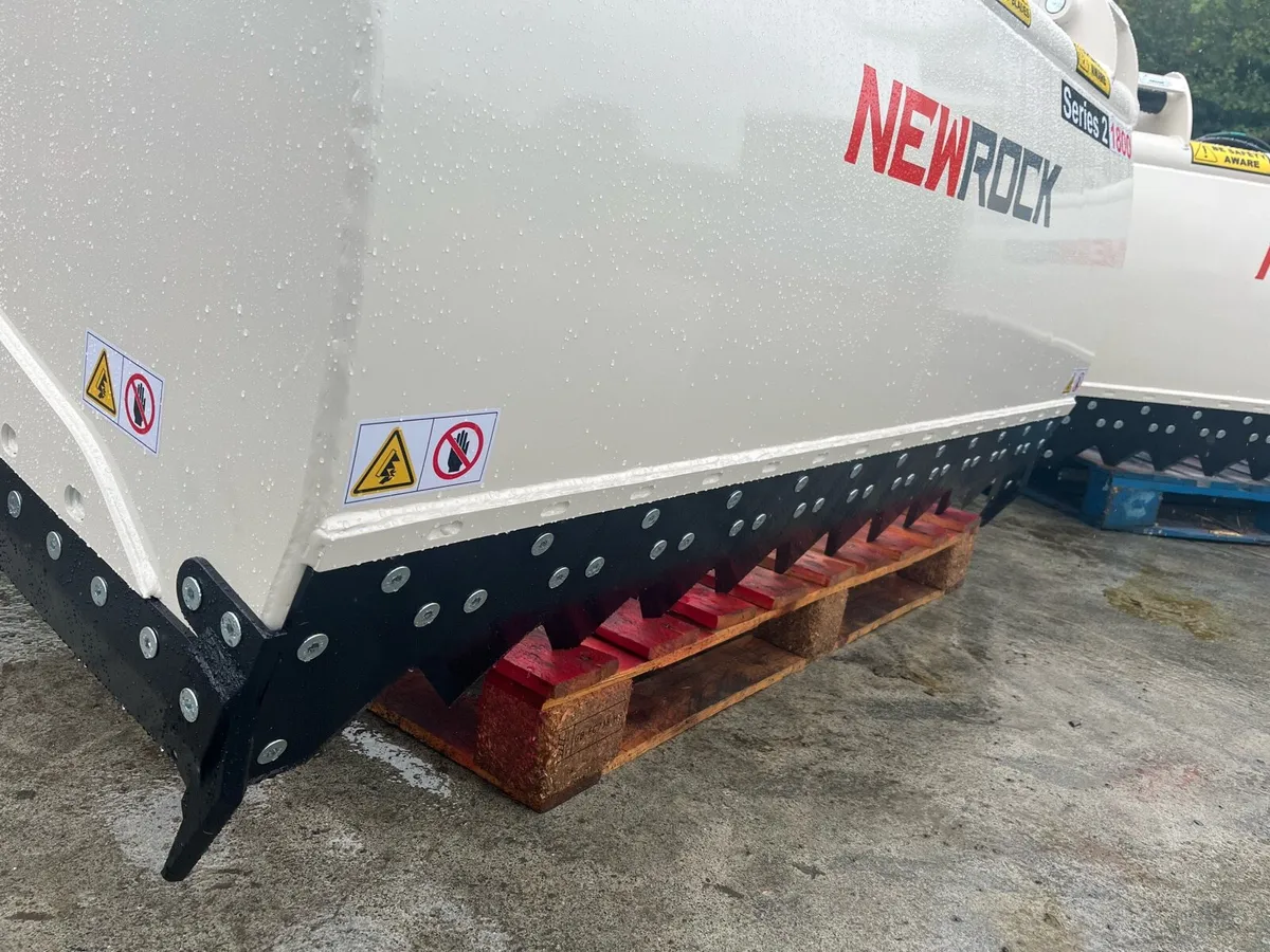 Newrock Shear Grabs - Image 3