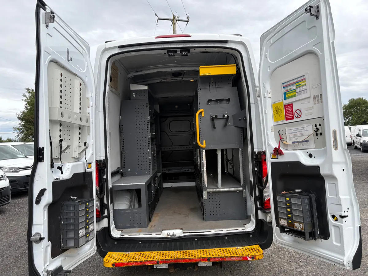 Van shelving - Image 1