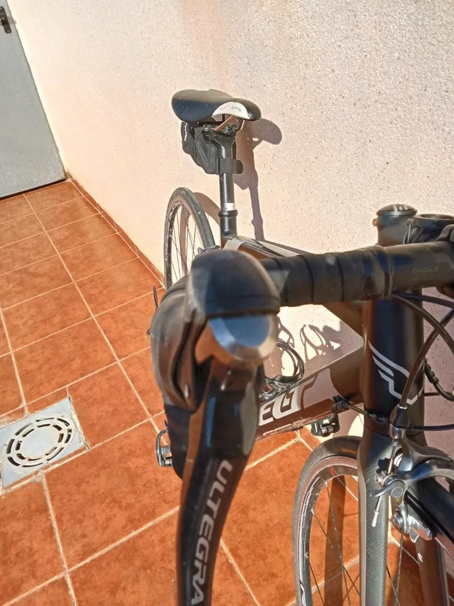 Felt racing bike - Image 3