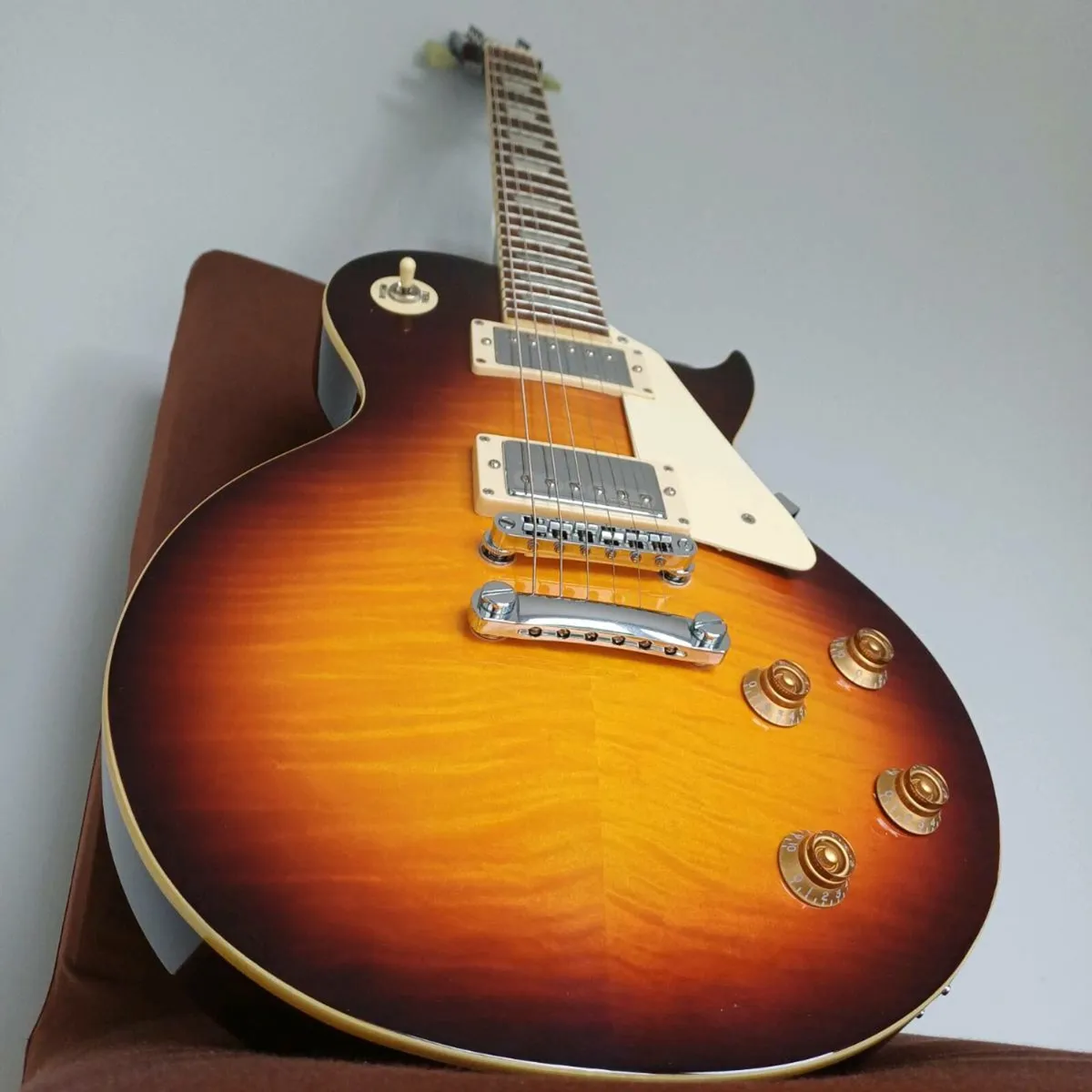 Vintage V100 Electric Guitar Flamed Iced Tea - Image 2