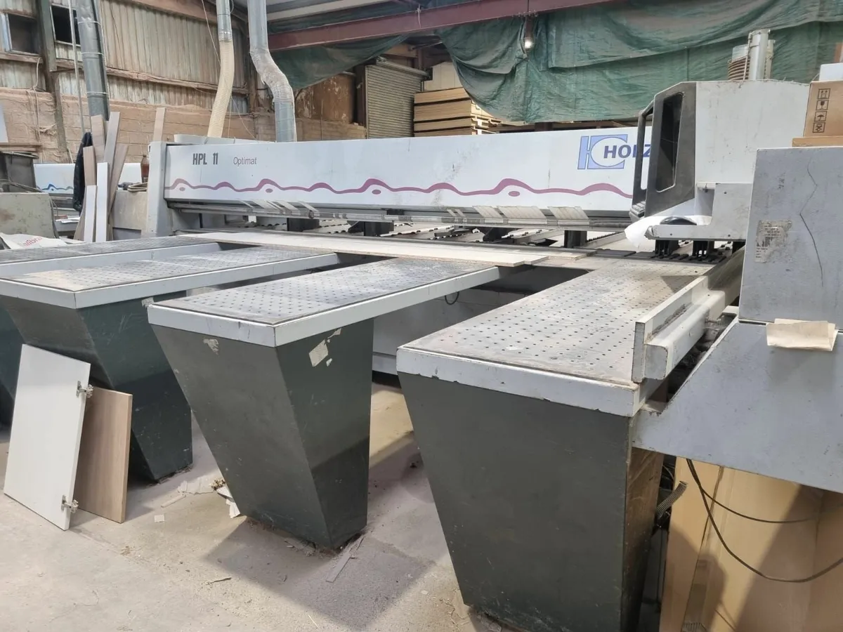 Homag HPL11 Beamsaw with loading table - Image 3