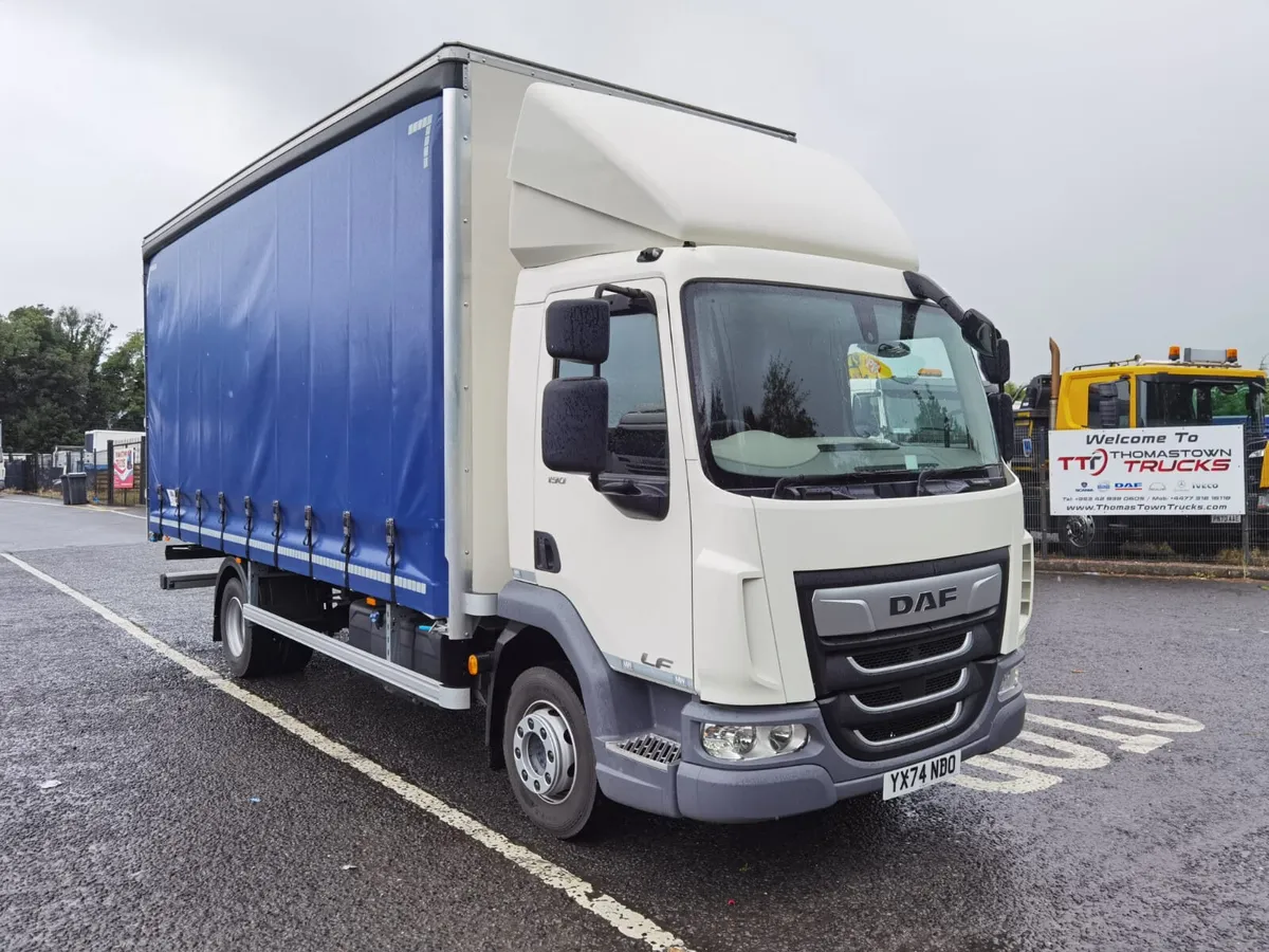 2025 New/Unused DAF LF 190 4X2 Curtainsider 12 Ton - Image 1