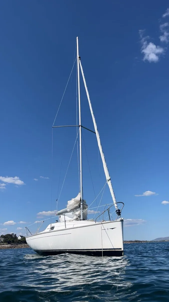 Jeanneau sun 2000 Daysailer - Image 3