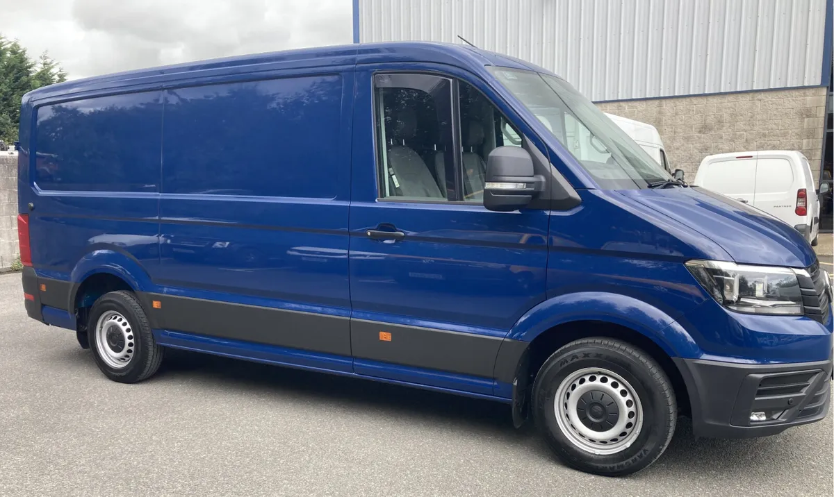 Volkswagen Crafter 2021 - Image 3