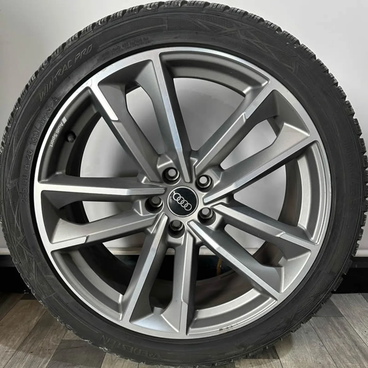 20" GENUINE AUDI A7 S7 4K C8 ALLOYS & VREDESTEIN - Image 2