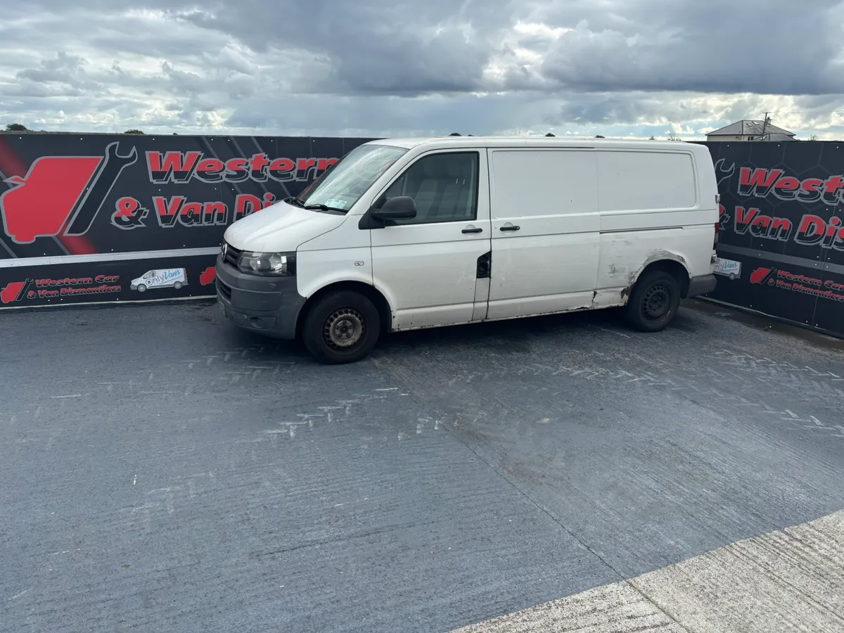 2011 Volkswagen transporter 2.0 tdi dismantling