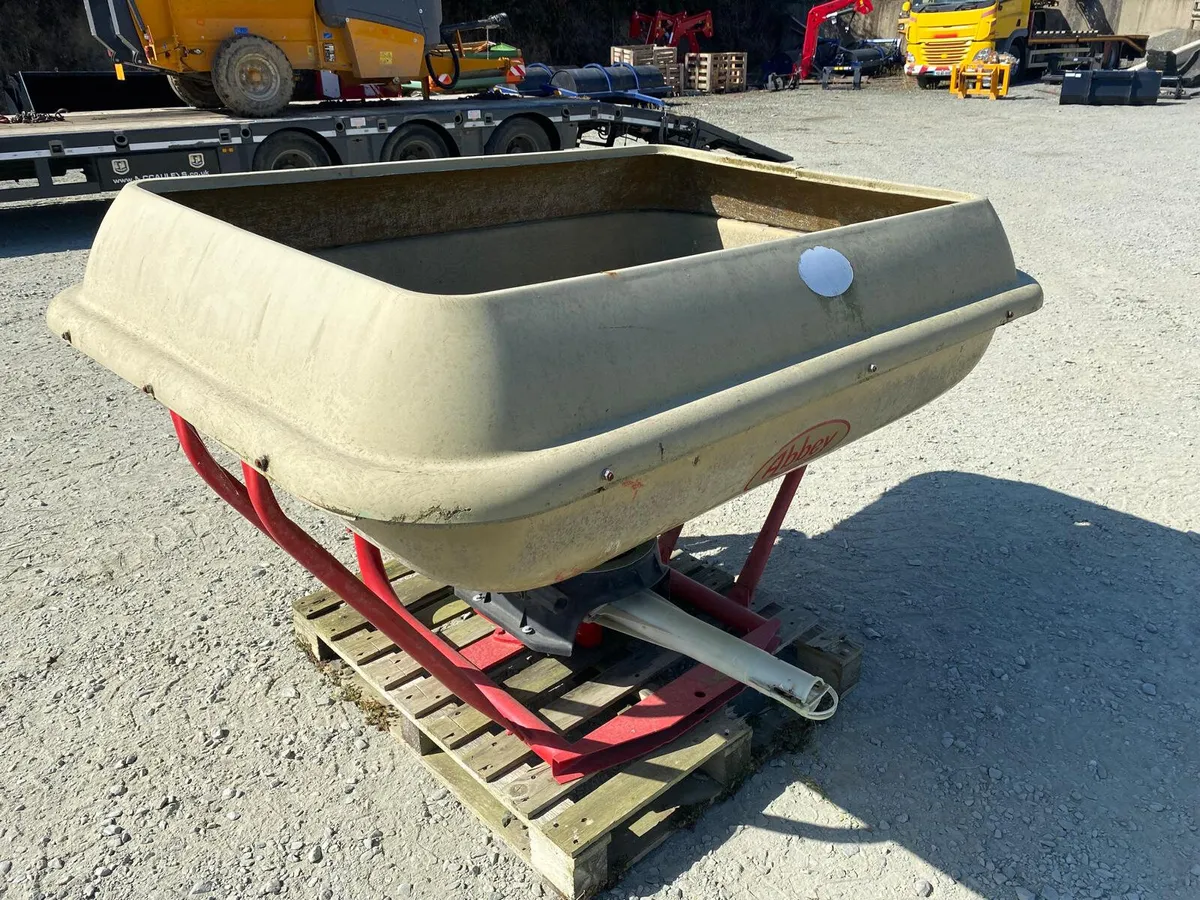 Abbey PA1100 Fertilizer Spreader - €1,250 - No VAT - Image 3