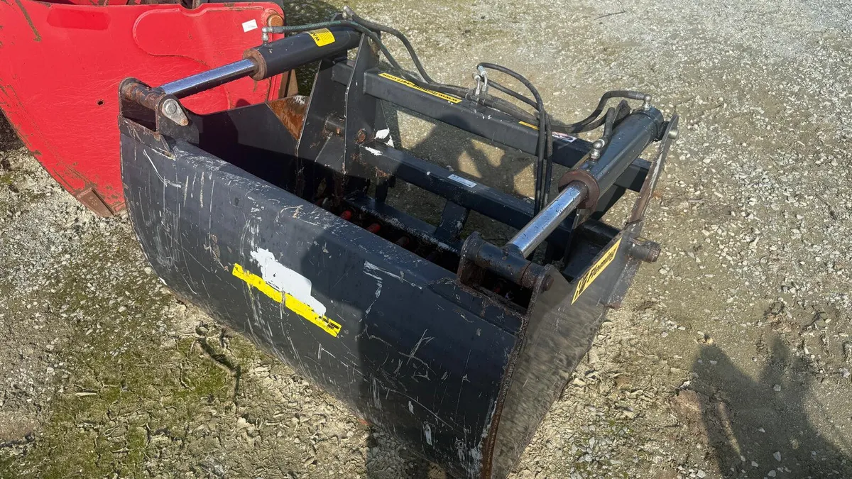 Fleming 4 ft Shear Grab - €1,500 - No VAT - Image 1