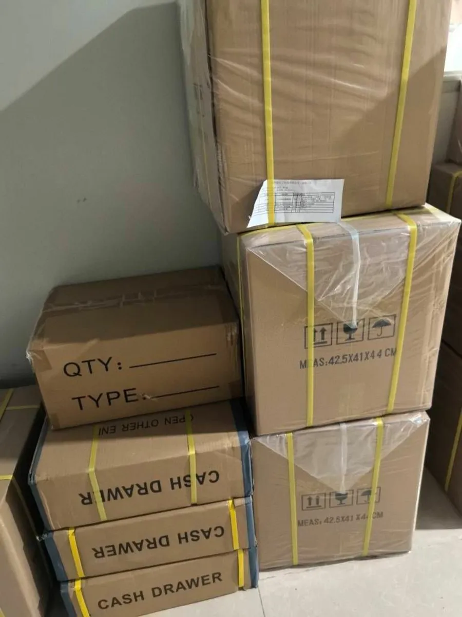 POS system including printer - Image 1