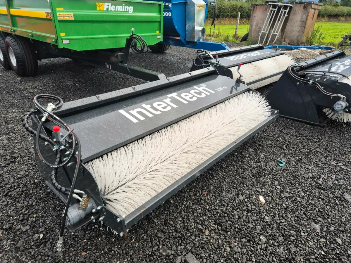 Intertech roadsweepers - Image 2