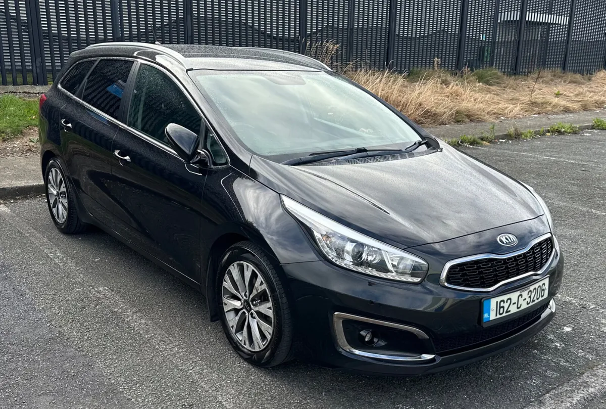 2016 Kia Ceed Estate Commercial - Image 1