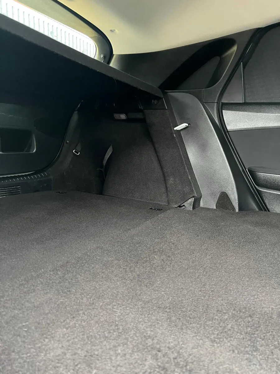 2021 Kia Ceed Commercial - Image 4