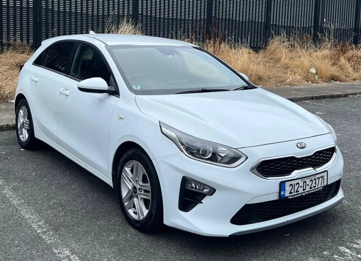 2021 Kia Ceed Commercial - Image 1