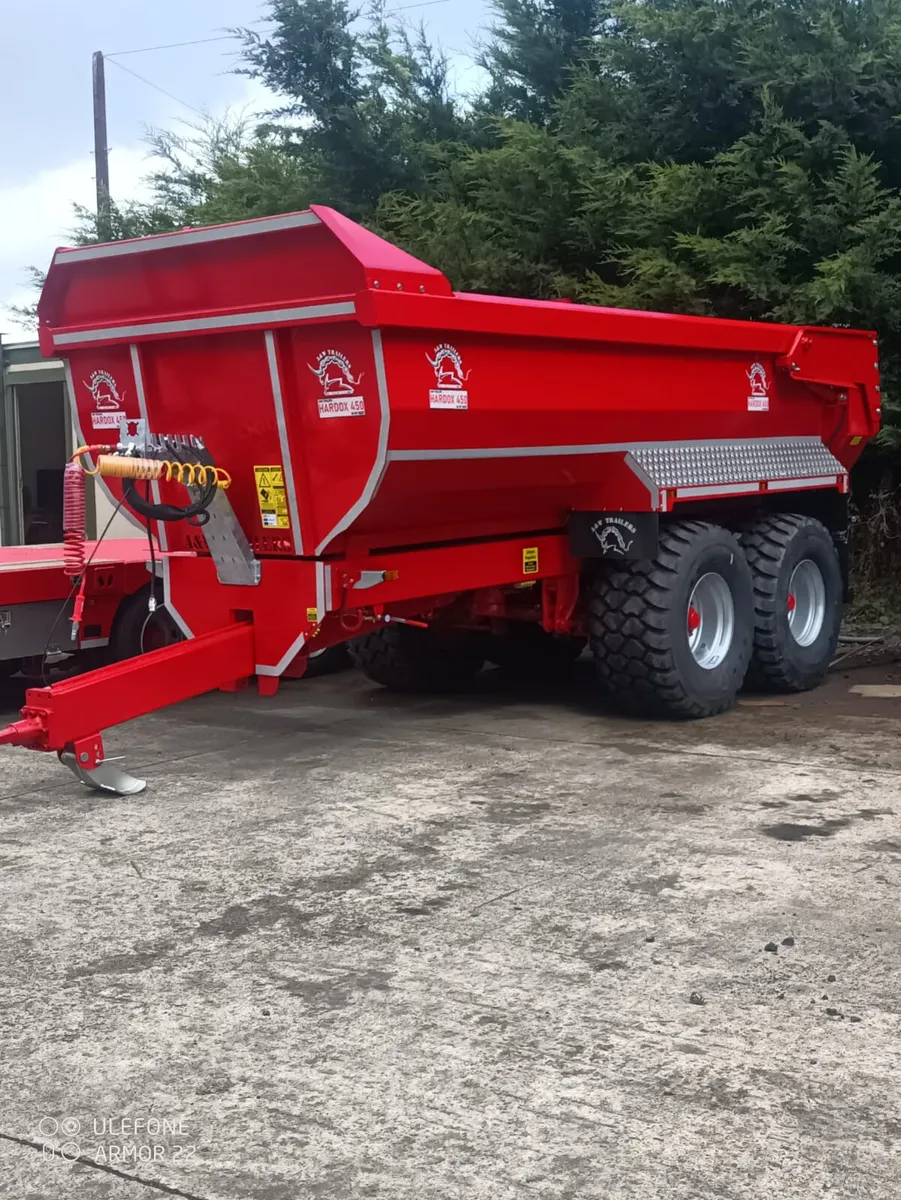 24 ton A&W Dump Trailer - Image 3