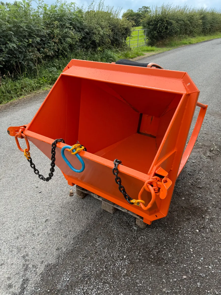 Concrete Skip (half metre) - Image 4
