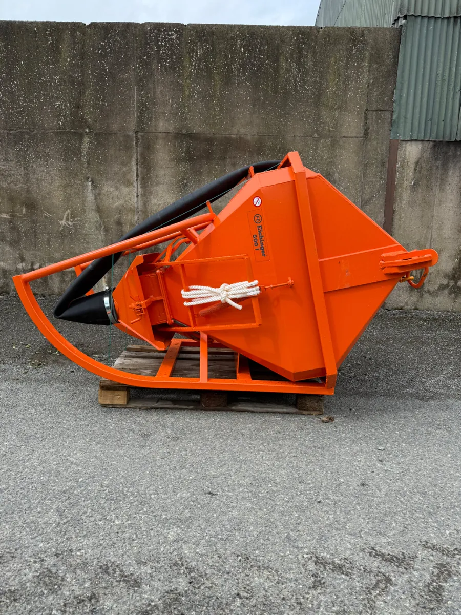 Concrete Skip (half metre) - Image 2
