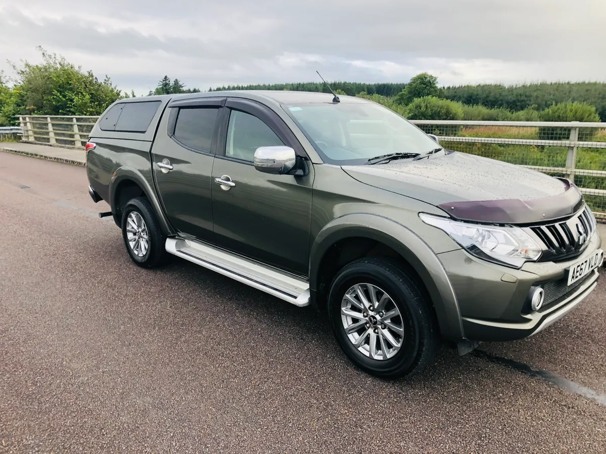 2017 Mitsubishi L200 Barbarian - Image 1