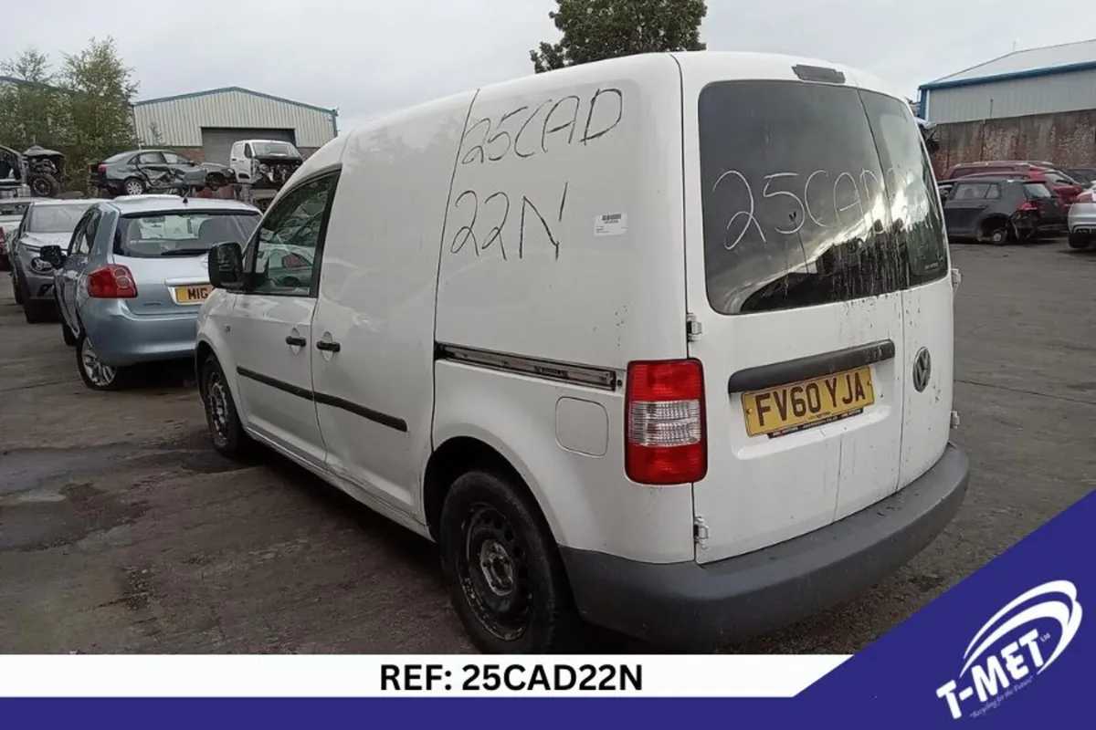 2010 VOLKSWAGEN CADDY BREAKING FOR PARTS - Image 3
