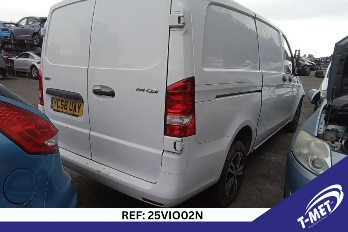 2018 MERCEDES VITO BREAKING FOR PARTS - Image 1