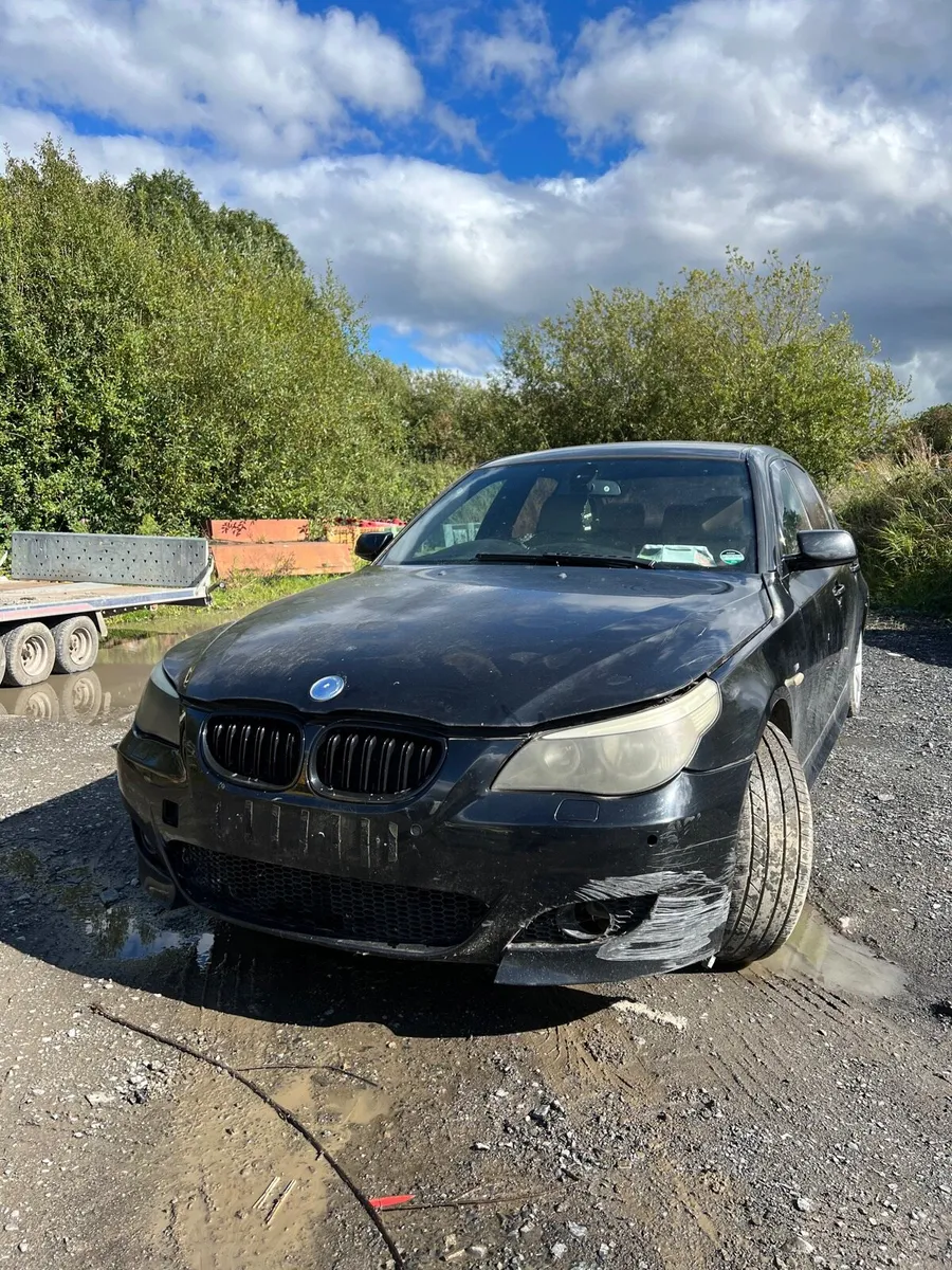 Breaking bmw 525d 2005 475/9 e60 M sport - Image 1