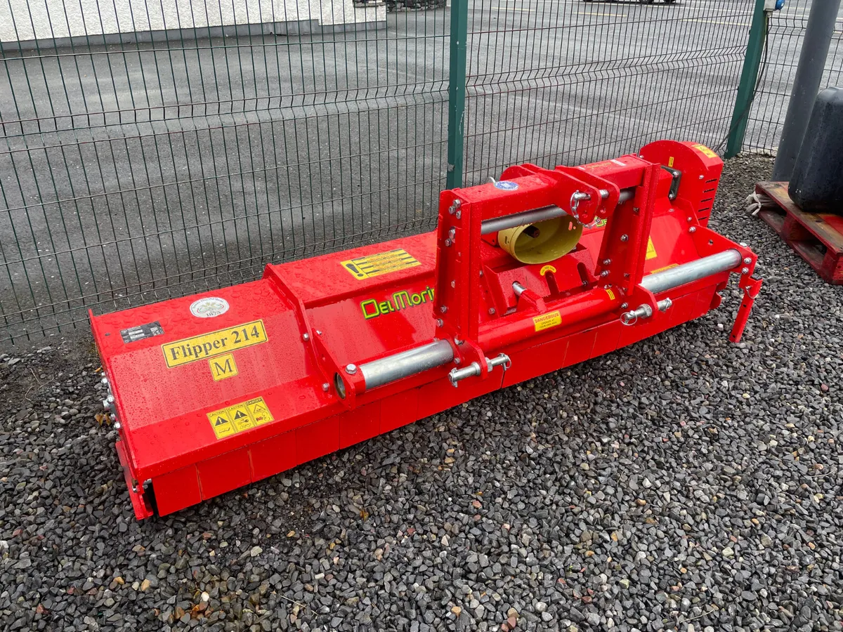 Del Morino Flipper 214 - Image 1