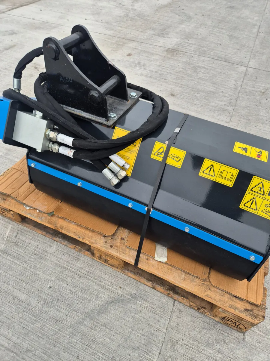 C4 Meccanica A-Series  Mini Digger Mulchers - Image 4