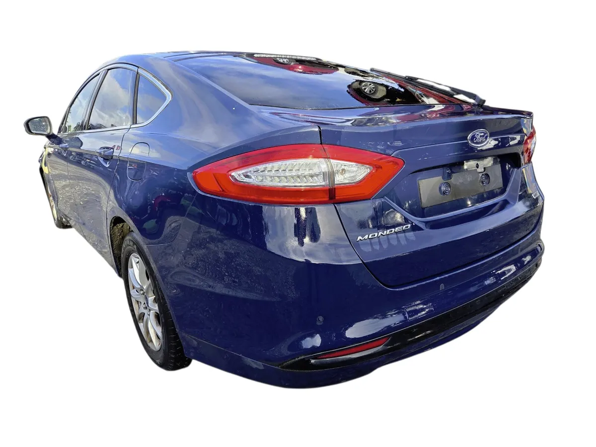 2015 FORD MONDEO For Breaking/Dismantling - Image 4