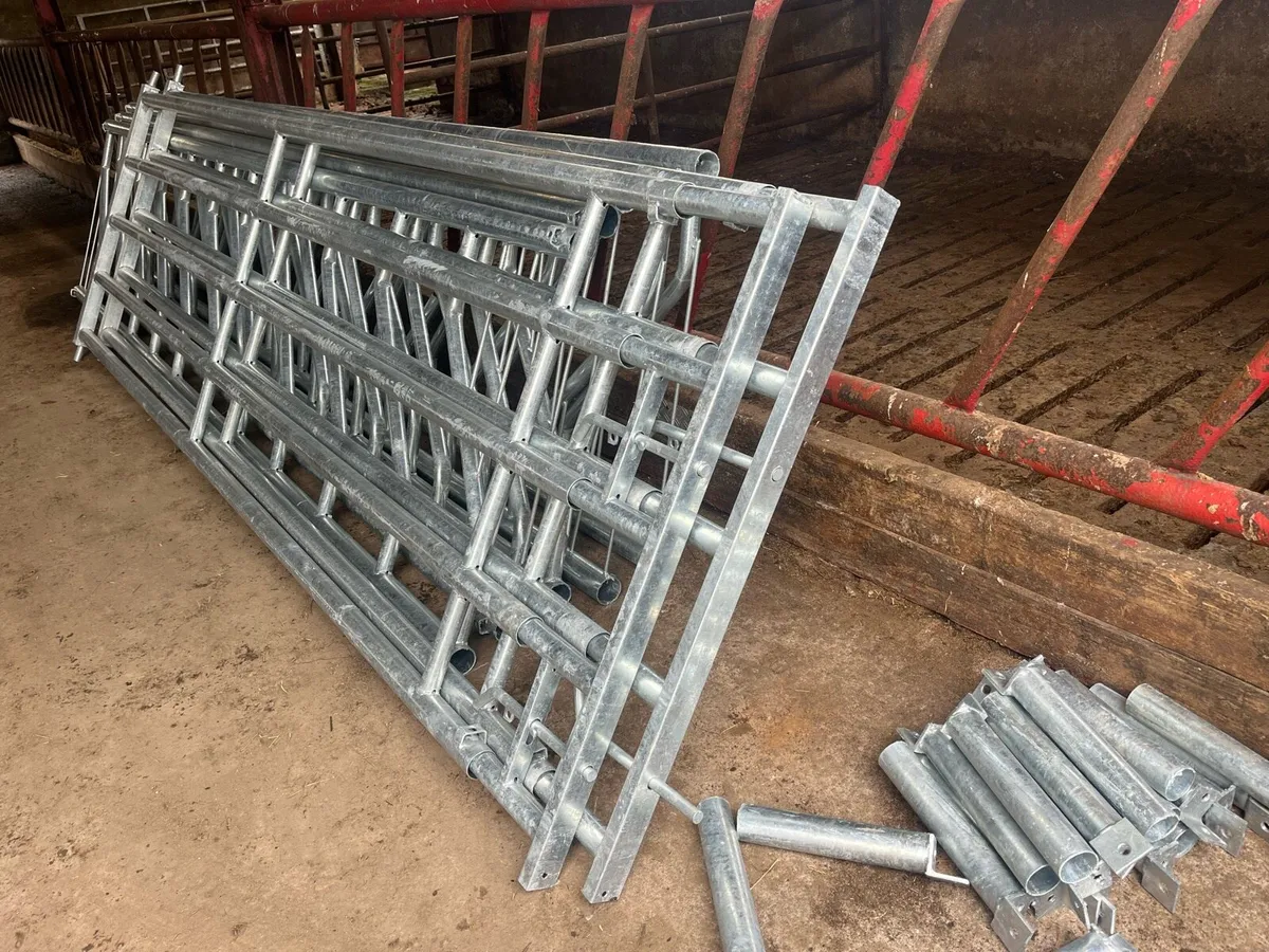Farm gates - Image 1