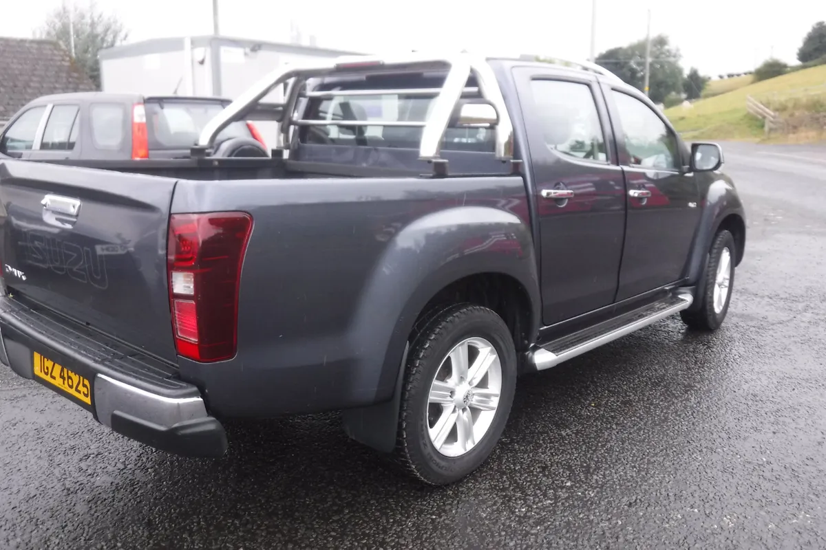 Isuzu D-Max Utah Double Cab 2018 Automatic. - Image 4
