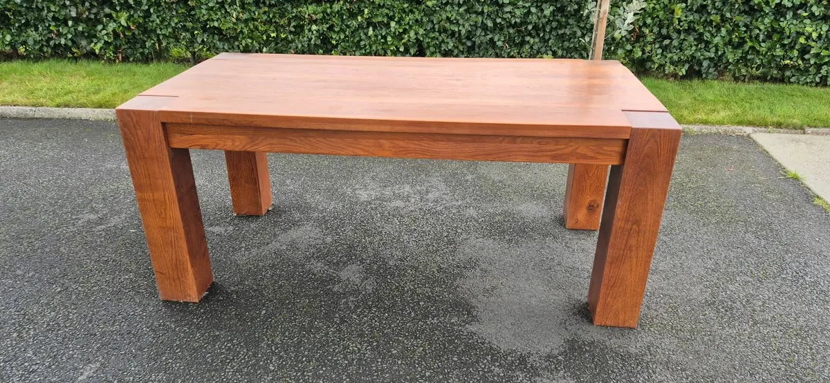 Kitchen table and 6 chairs walnut - Image 3