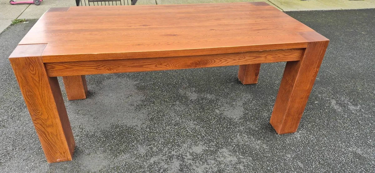 Kitchen table and 6 chairs walnut - Image 4