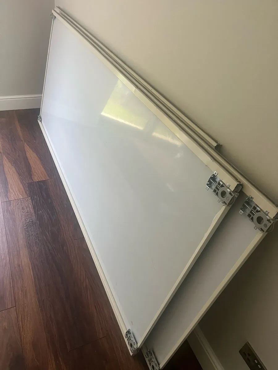 3 x Slide robe doors - Image 4