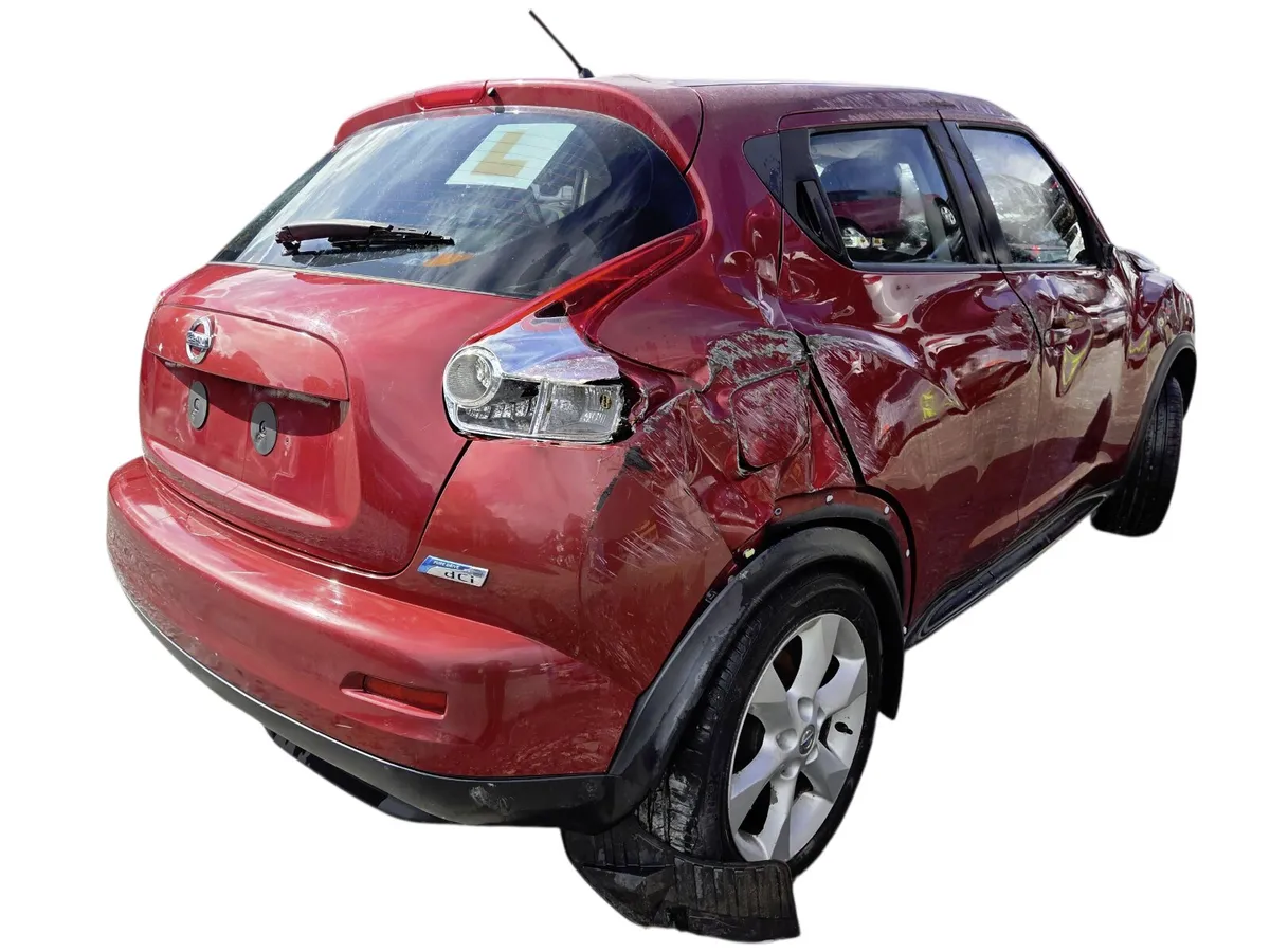 2011 NISSAN JUKE For Breaking/Dismantling - Image 3