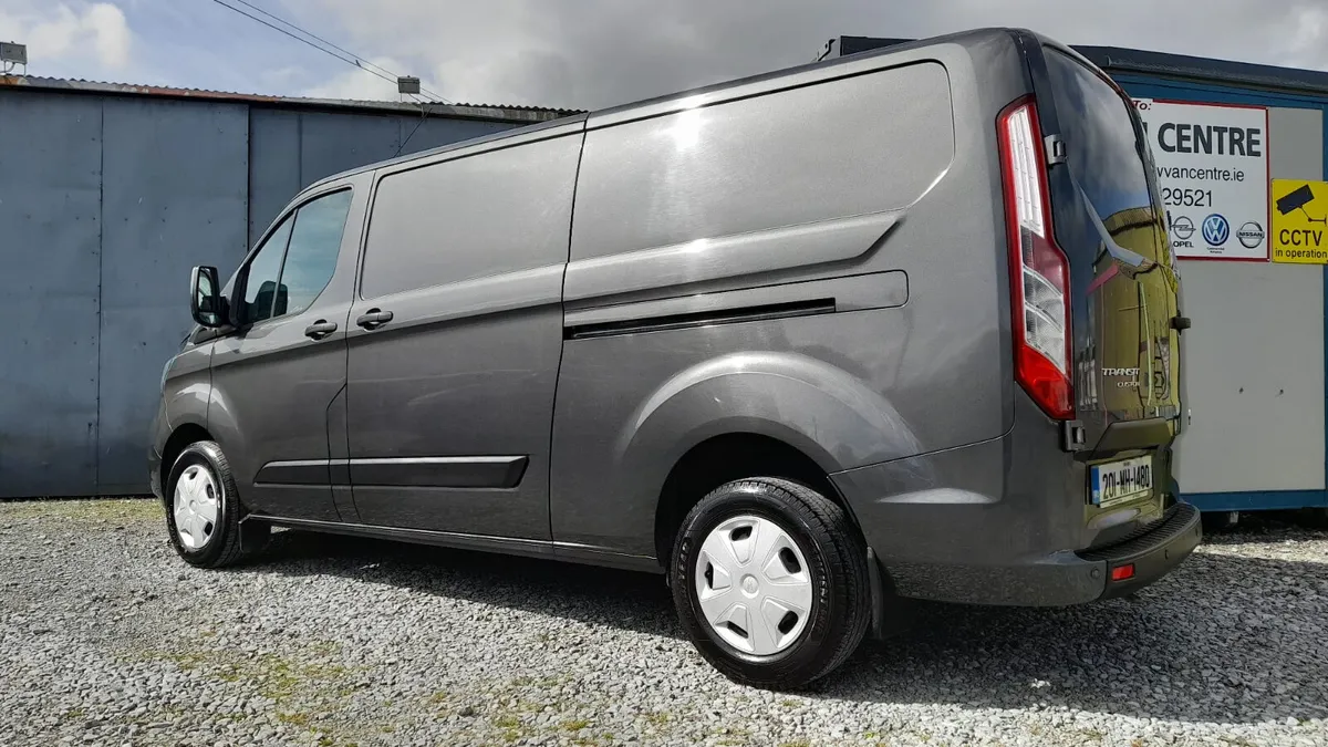201 Ford Transit Custom tdci 130 trend lwb - Image 2