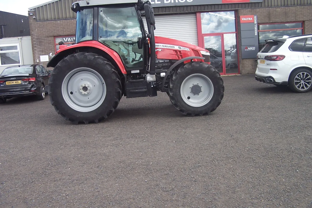 2019 Massey Ferguson 5713S - Image 1