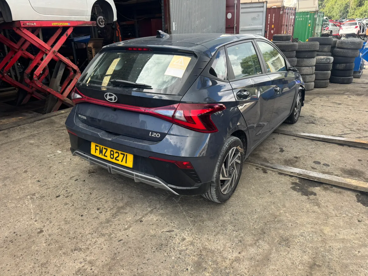 Breaking 2024 Hyundai i20 1.0 t-gdi - Image 4