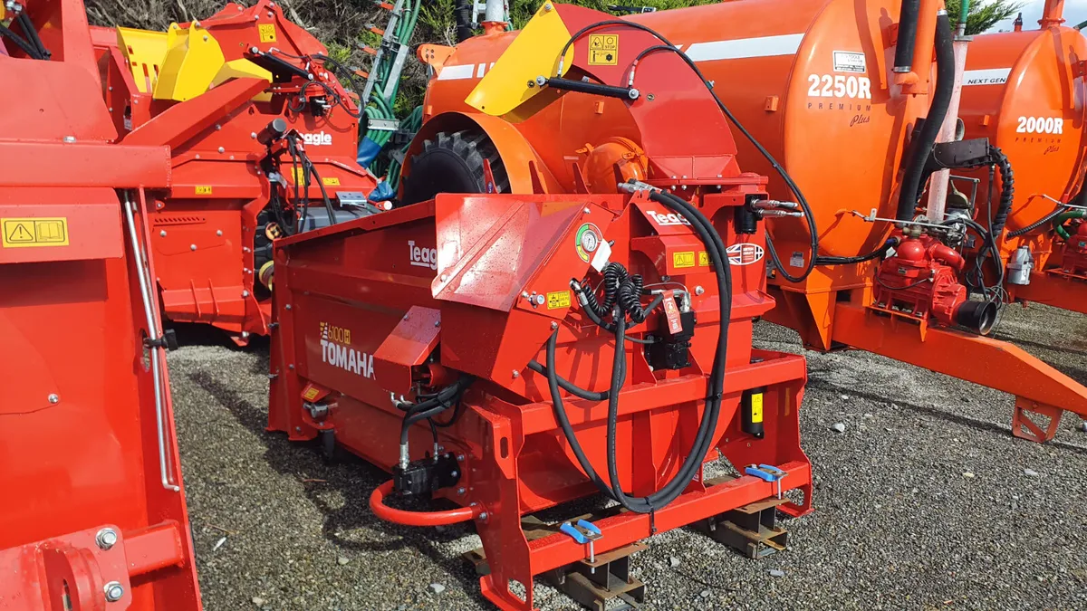 New Teagle 6100 Front Strawblower - Image 1