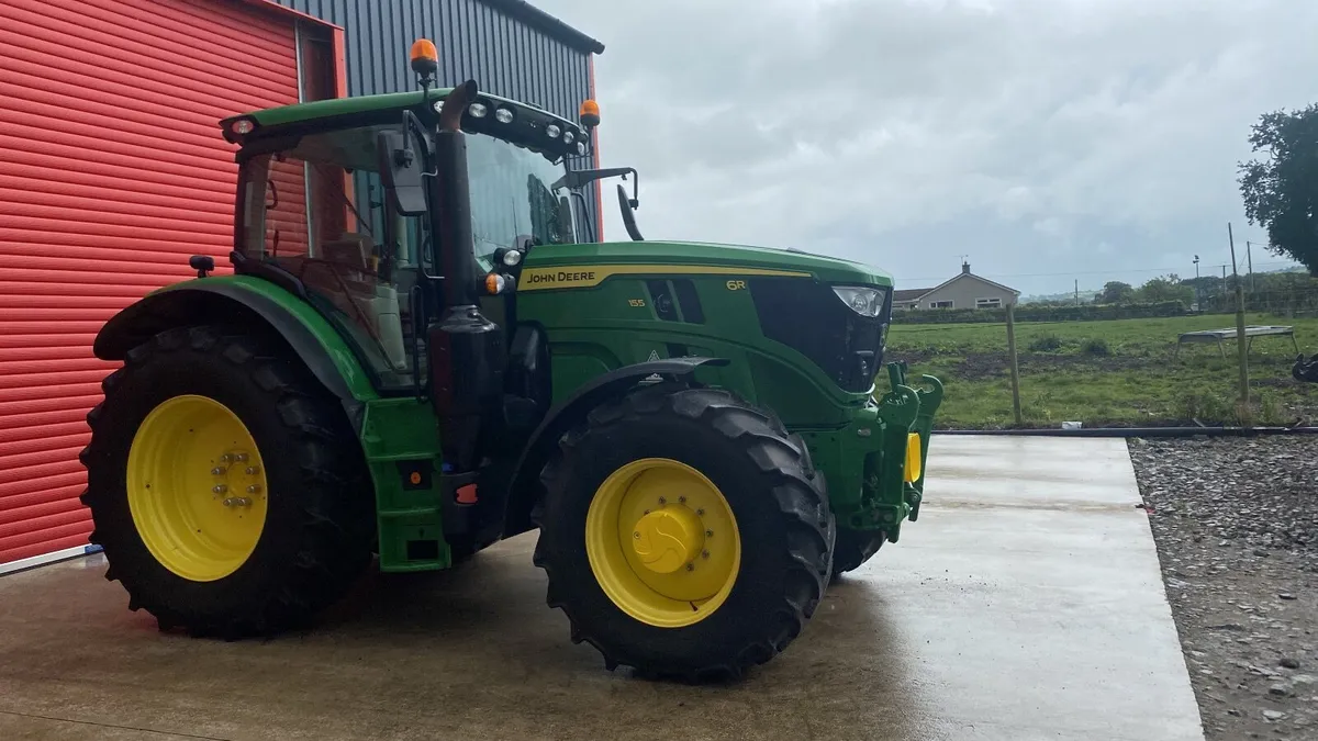 John Deere 6R 155  2022 - Image 2