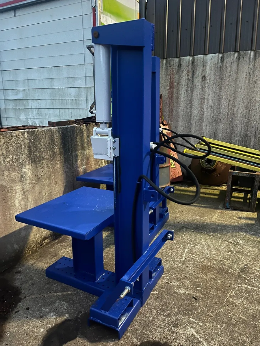 Brand New Log Splitters - Image 2