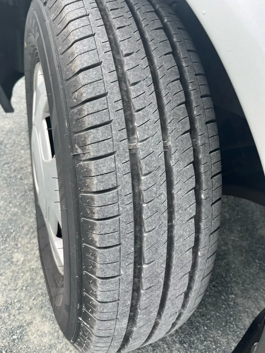 2011 Ford transit motorhome - Image 4