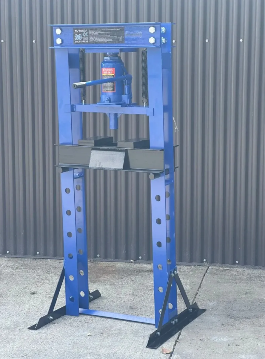 Manarola 30 Ton Shop Press - Image 1