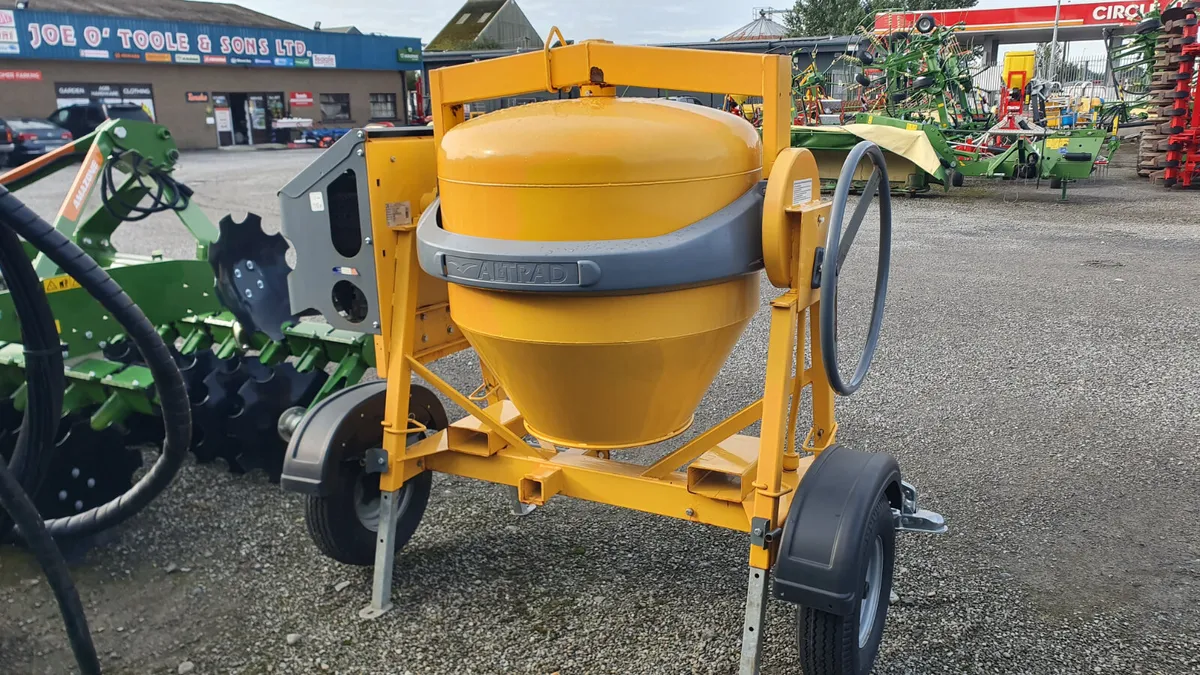 New Altrad 480 Diesel Towable Mixer - Image 1