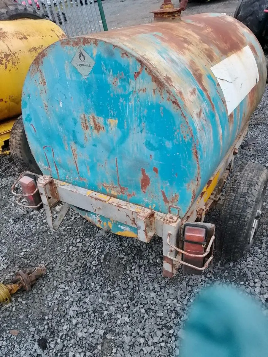 Fuel Water Bowsers 1000 Litres c/w Engine - Image 3