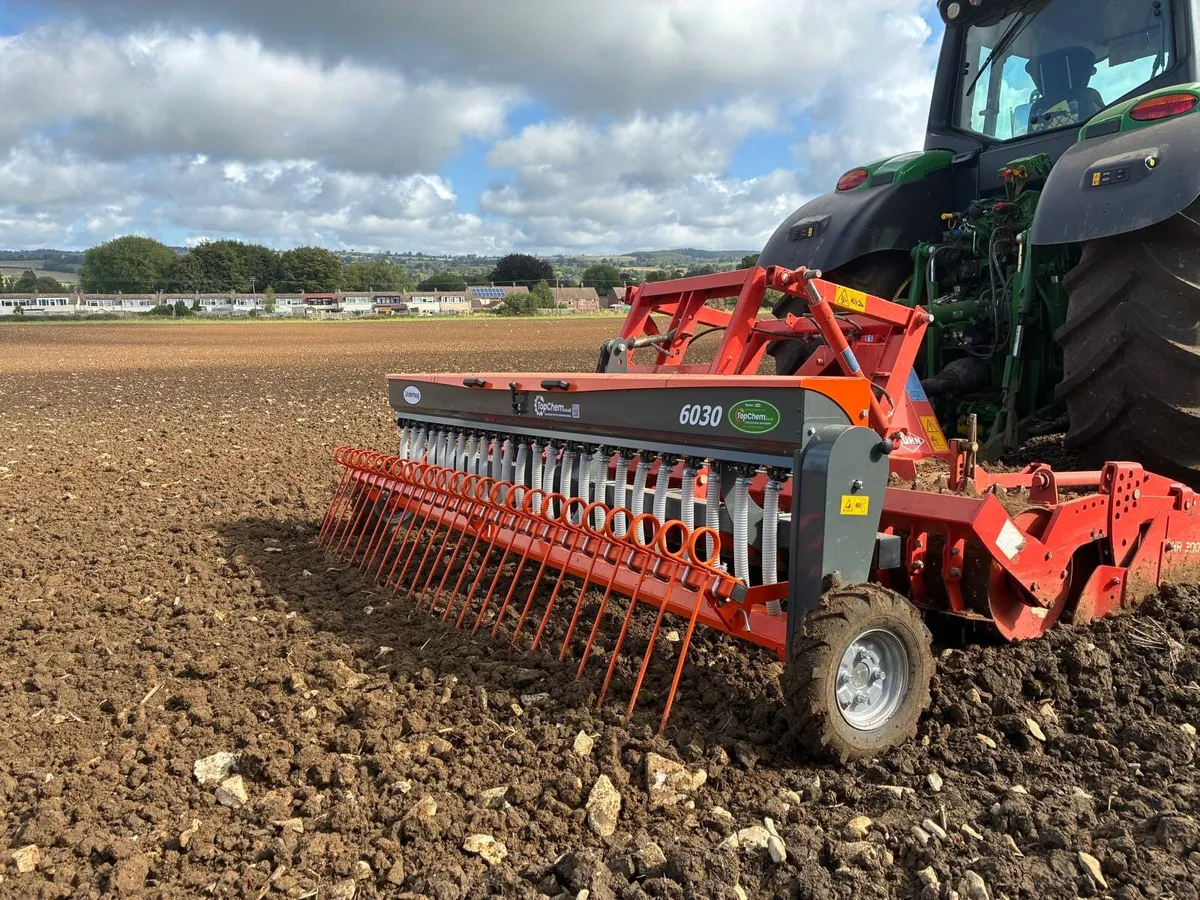 Grass Seeder /Seed Drill/ Fiona Seed Box 3.0 Meter - Image 1